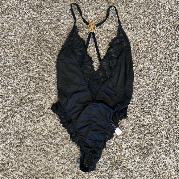 ✨Fenty lingerie✨BUNDLE✨ - Picture 6 of 16